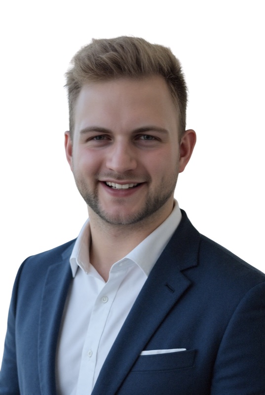 Marco Heer - Gruender von Synclaro, KI-Beratung fuer Selbststaendige und kleine Unternehmen